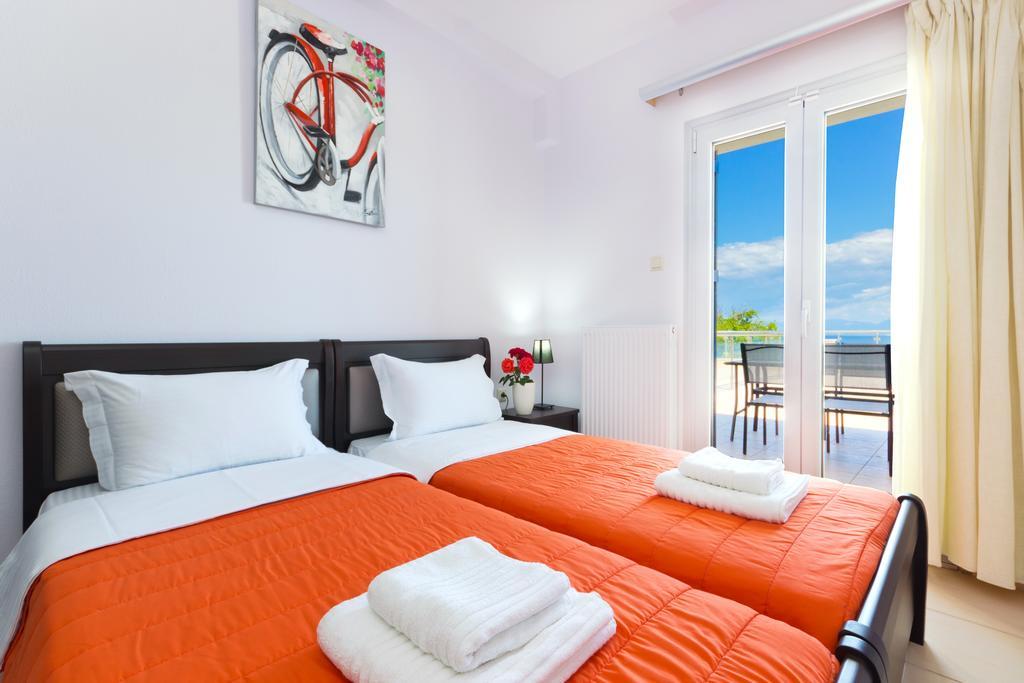 Bivas Apartments Limenas  Bagian luar foto
