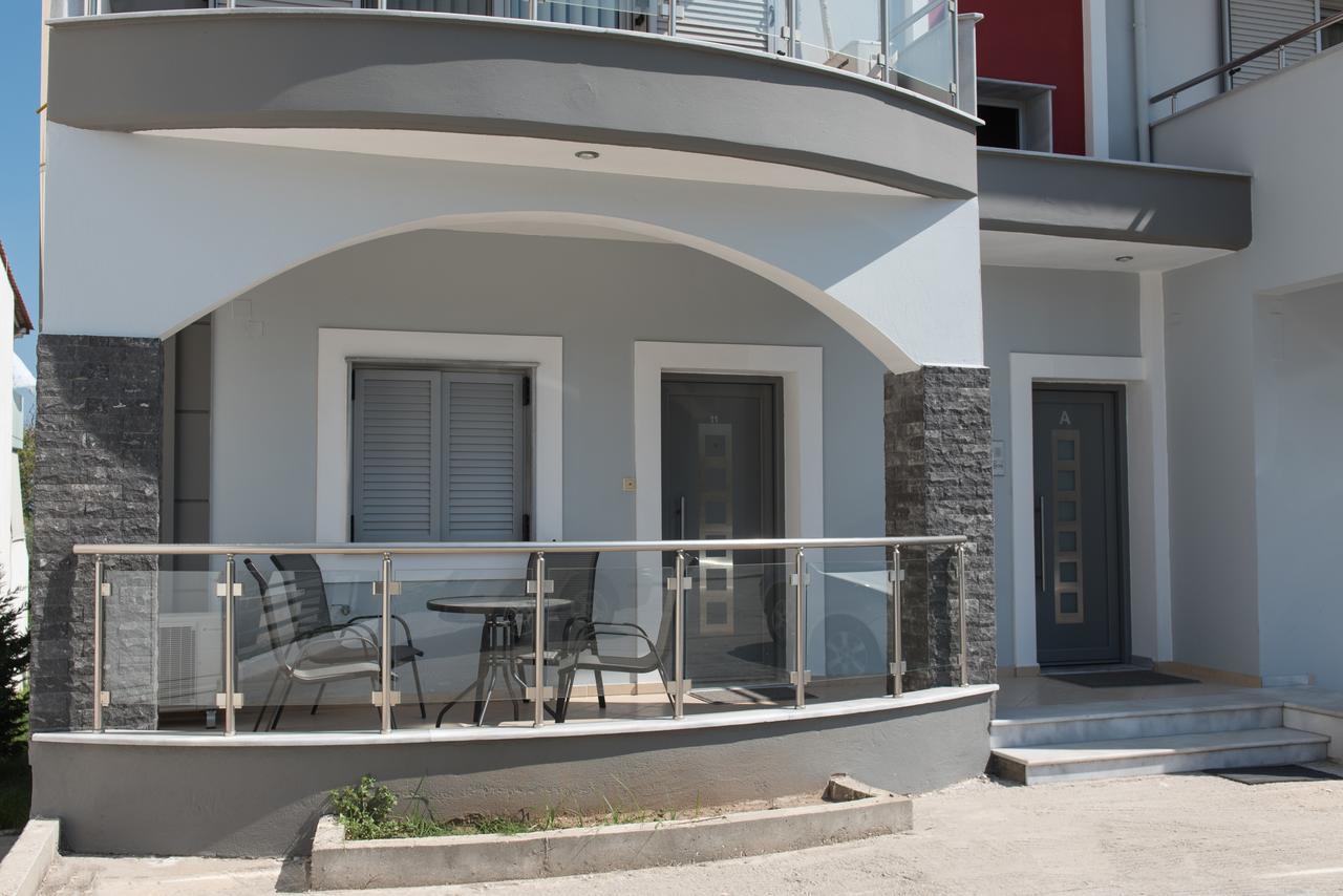 Bivas Apartments Limenas  Bagian luar foto